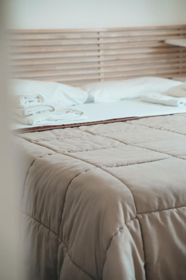 Bed and Breakfast Dimora Mariu Таранто Экстерьер фото