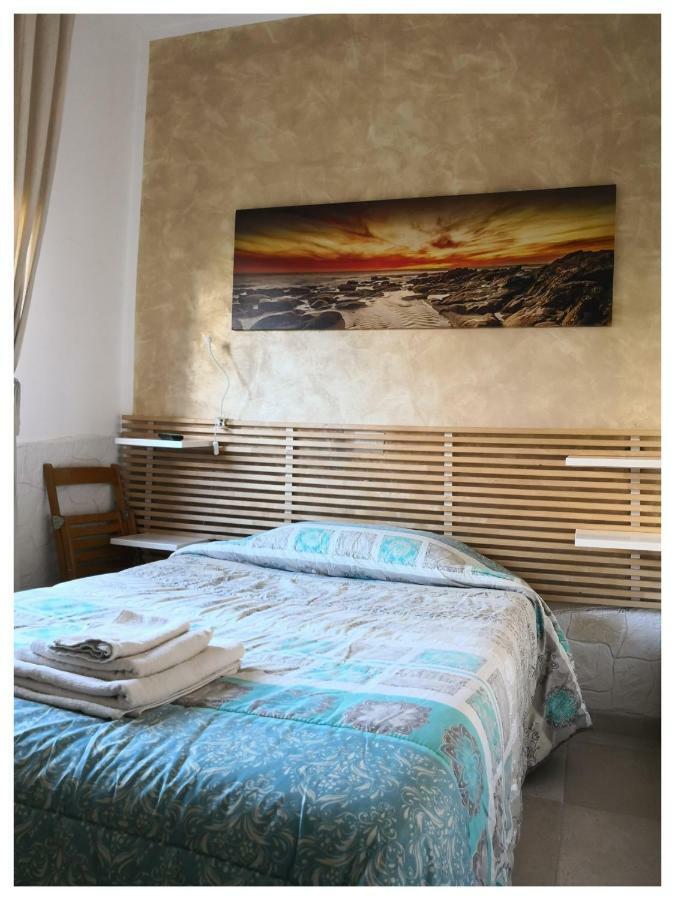 Bed and Breakfast Dimora Mariu Таранто Экстерьер фото