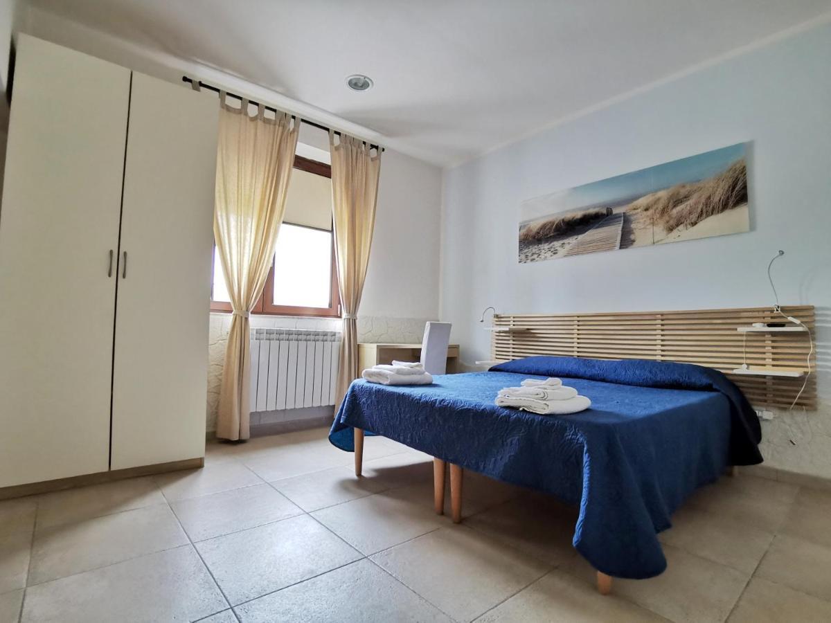 Bed and Breakfast Dimora Mariu Таранто Экстерьер фото